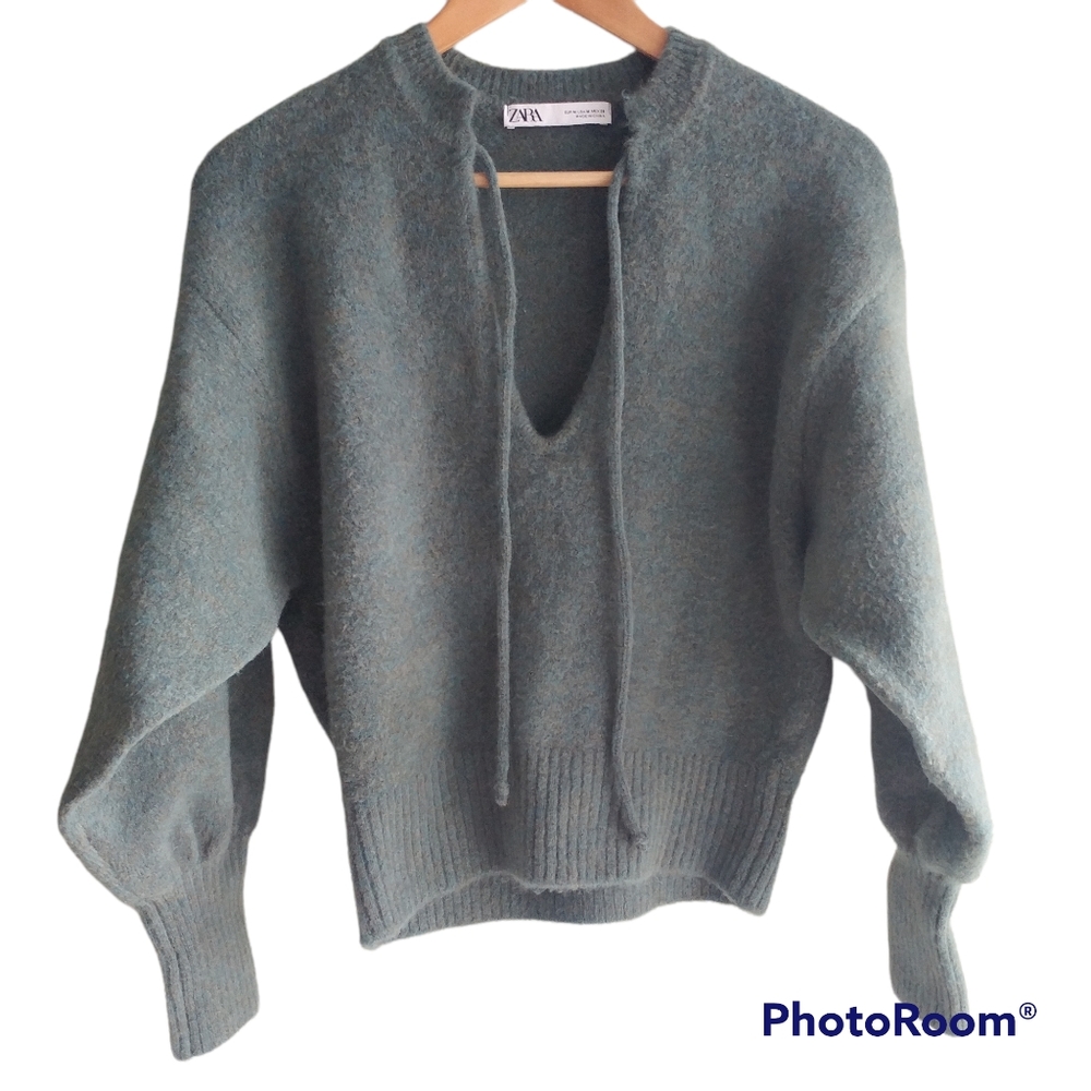 Zara knit sweater